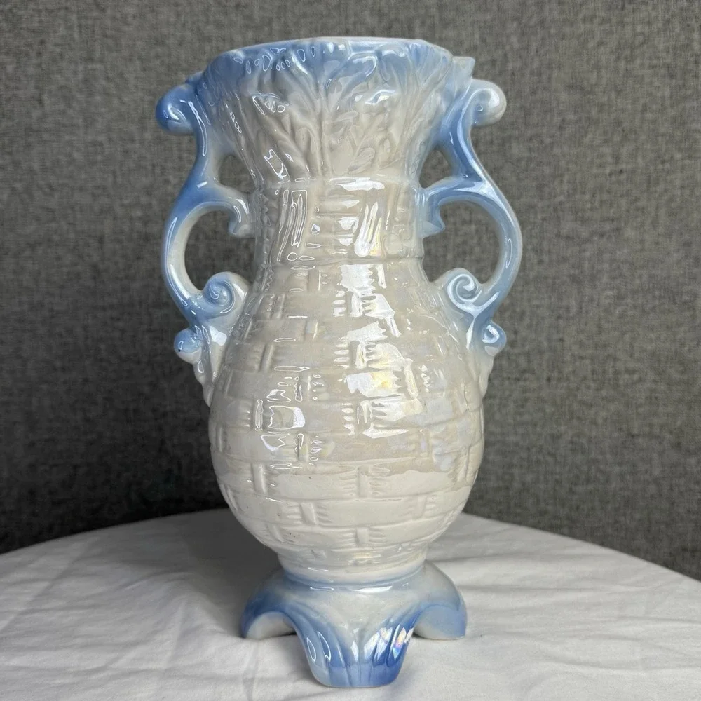 Vintage‎ Iridescent Hollywood Rococo Ceramic Dual Handle Floral Blue Pink Vase